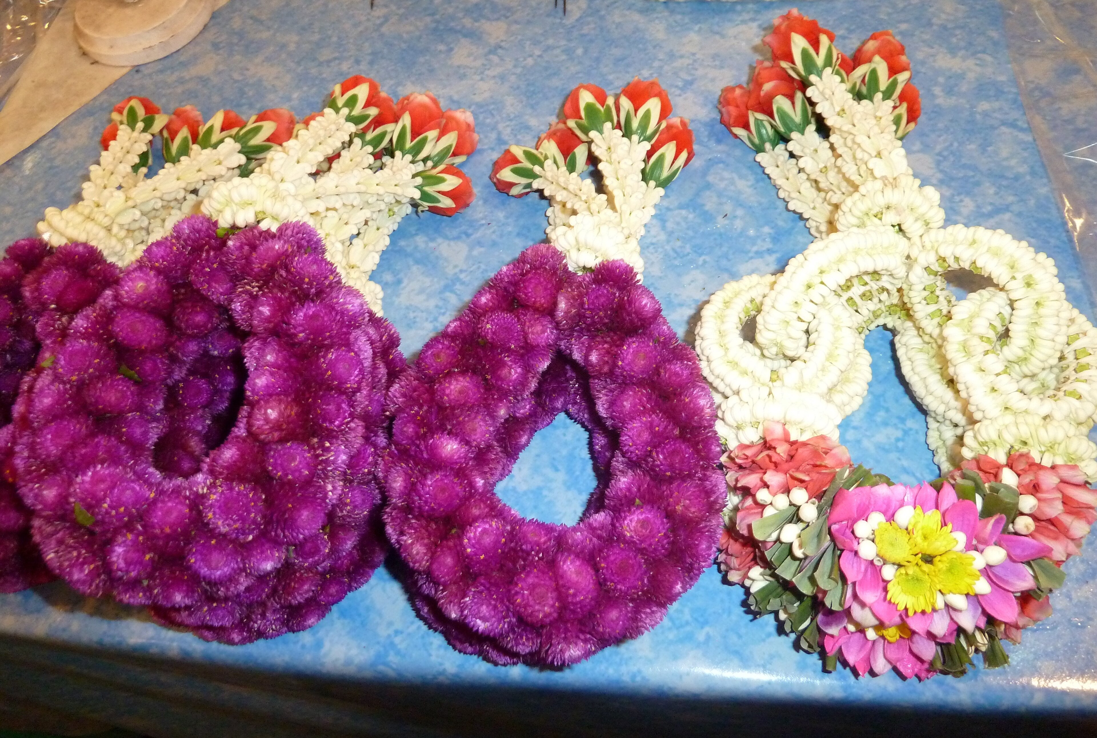 Pak Khlong Talat flower market