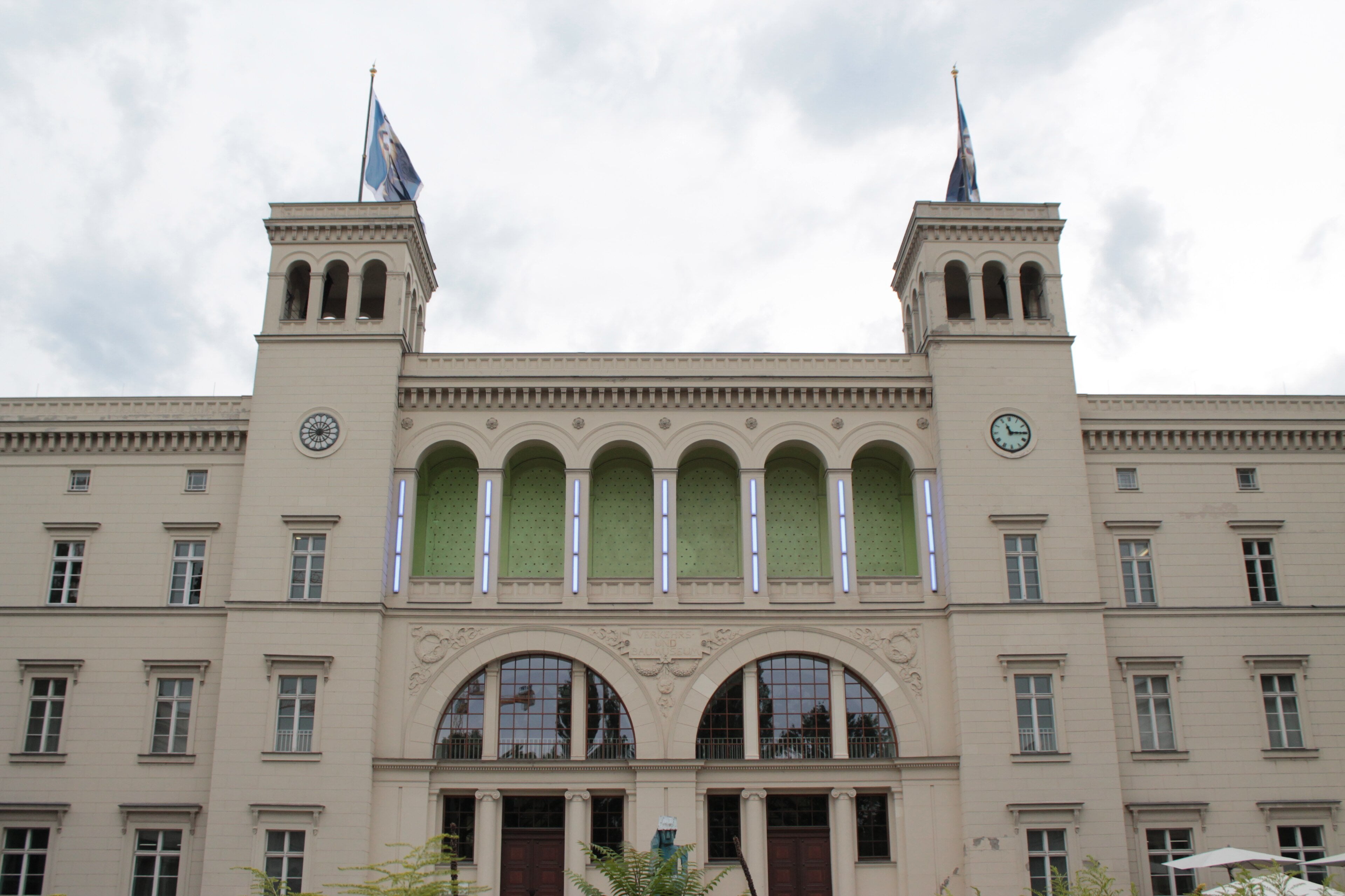 Hamburger Bahnhof museum