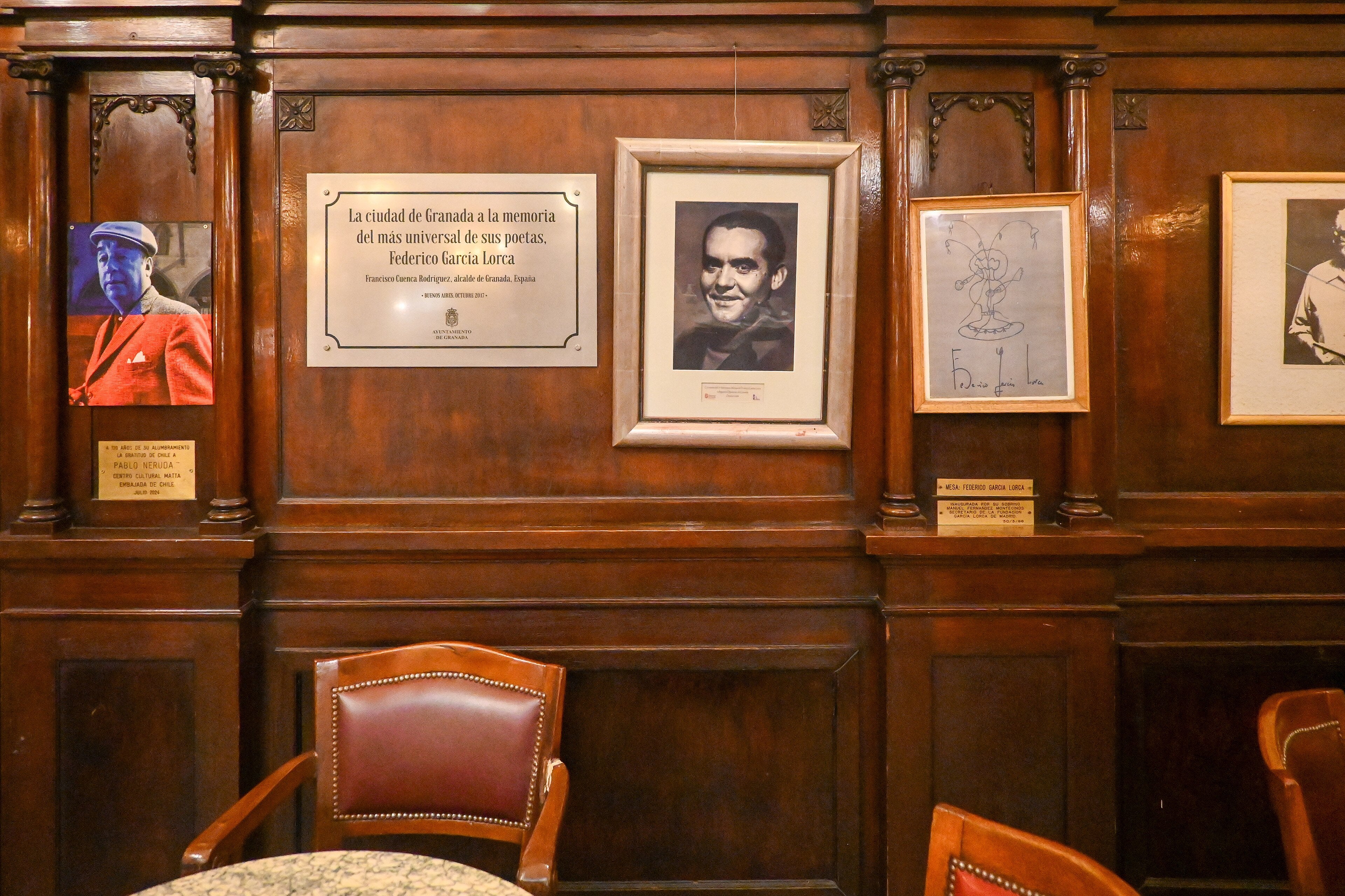 Inside Café Tortoni