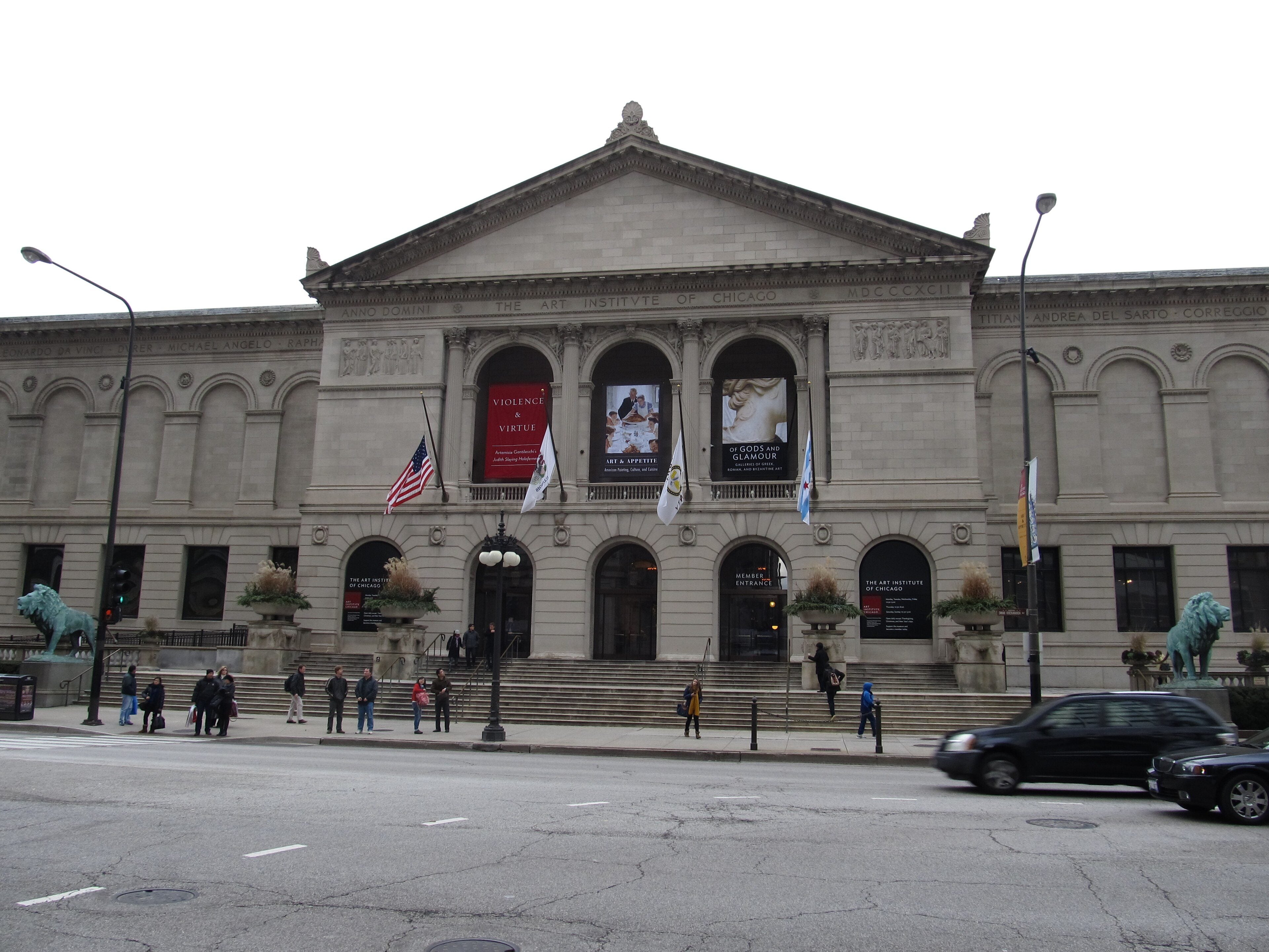 The Art Institute of Chicago's Michigan Avenue entrance