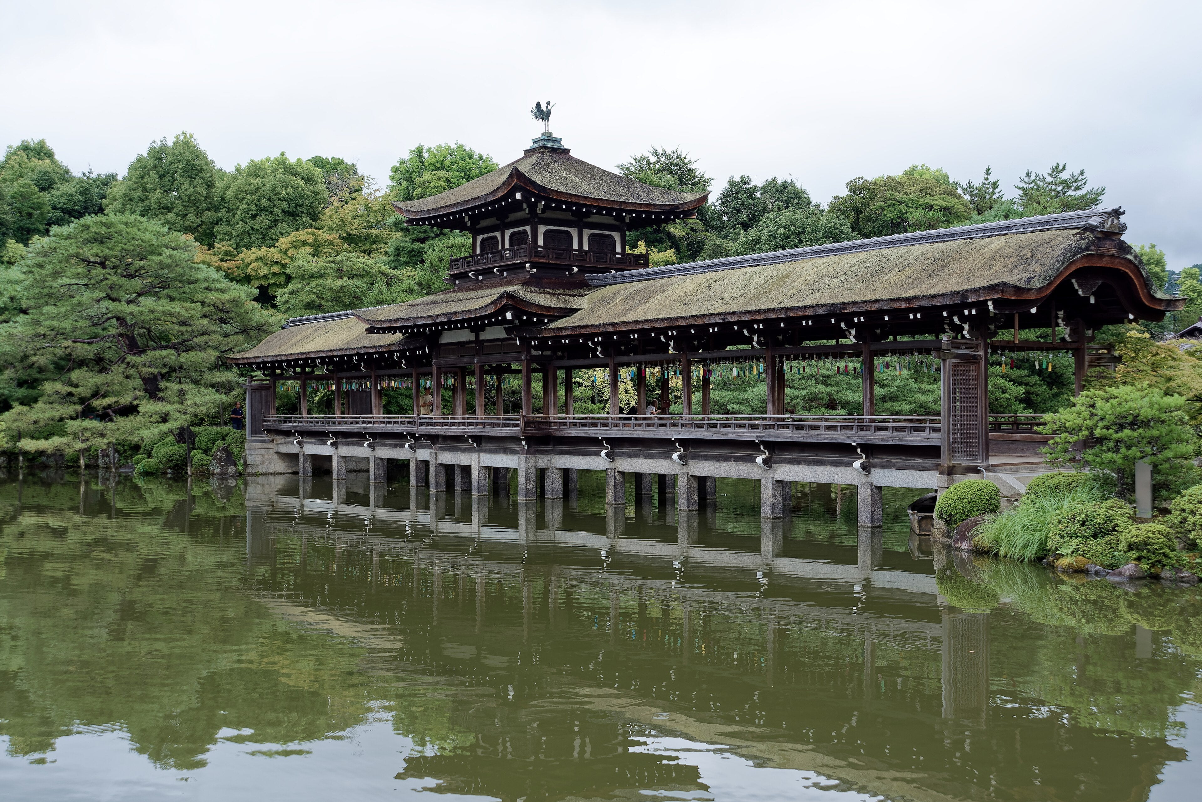 Taihei-kaku bridge in the Heian Jingū garden
