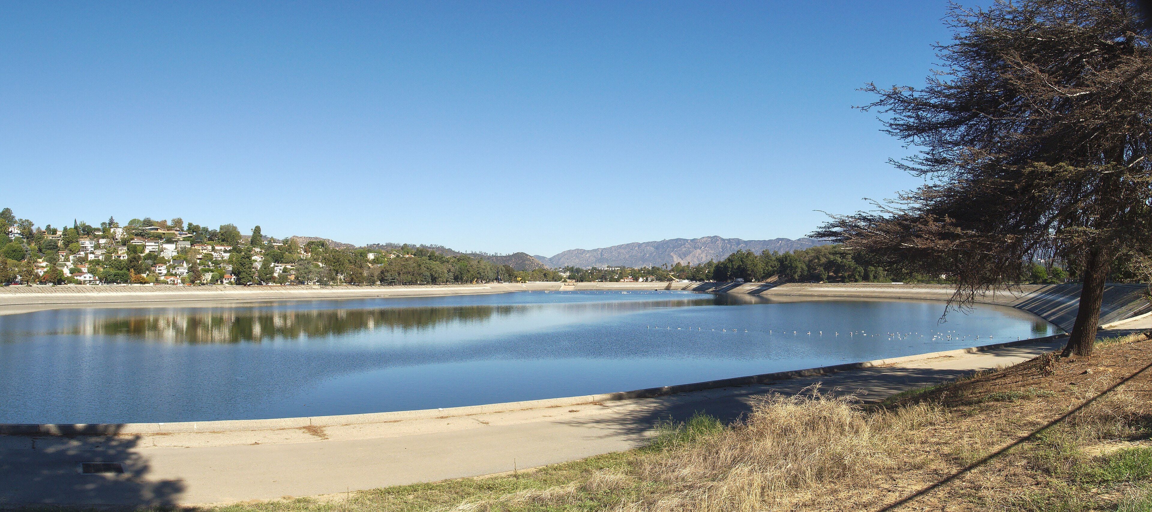 Silver Lake Reservoir and the surrounding hills
