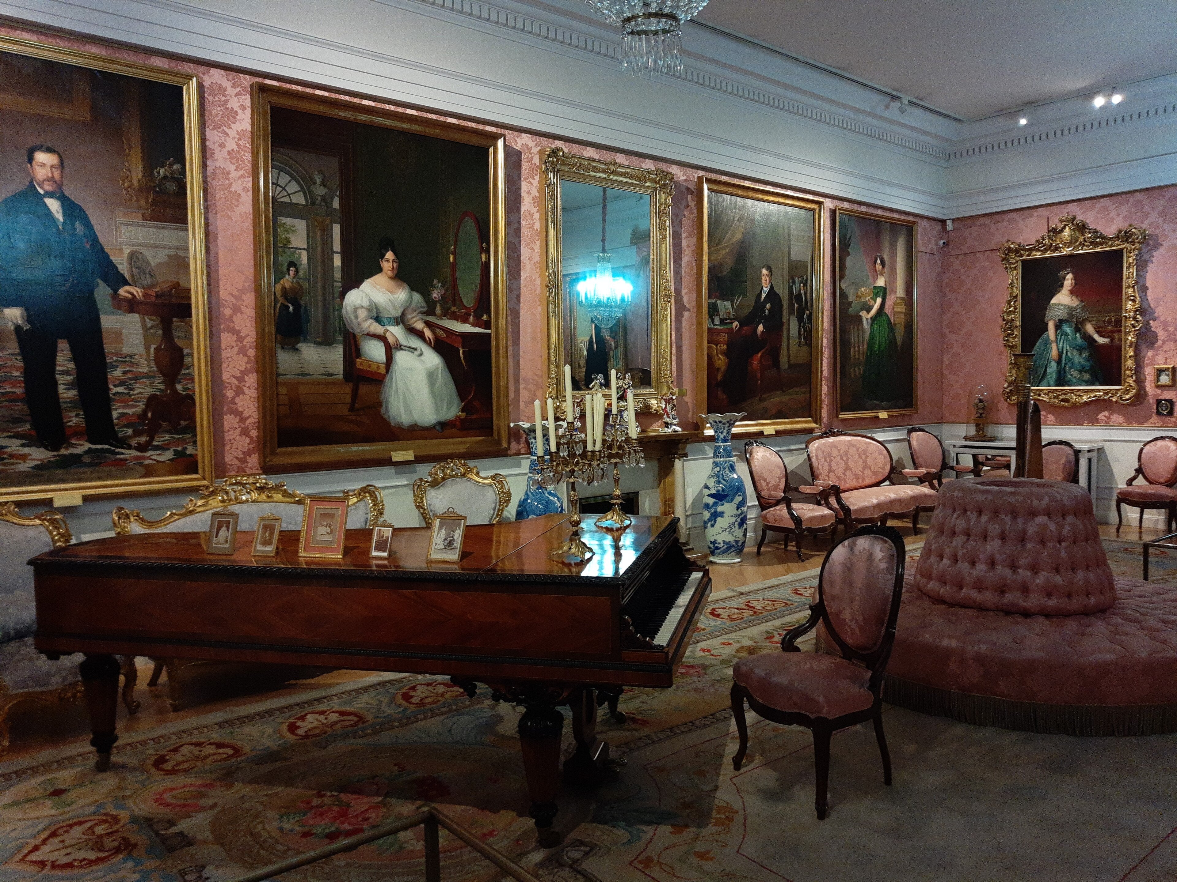 A room in the Museo del Romanticismo