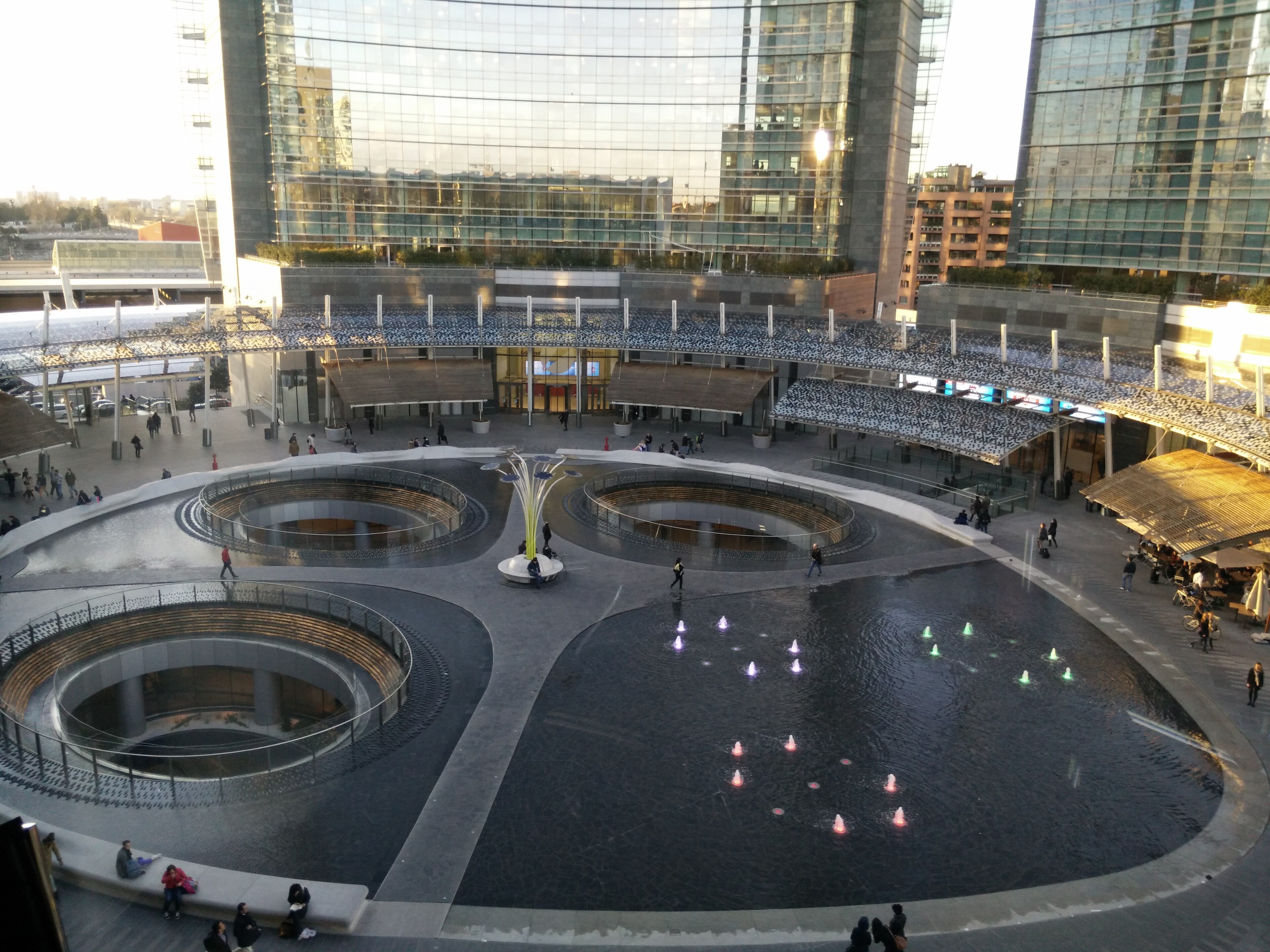 Piazza Gae Aulenti