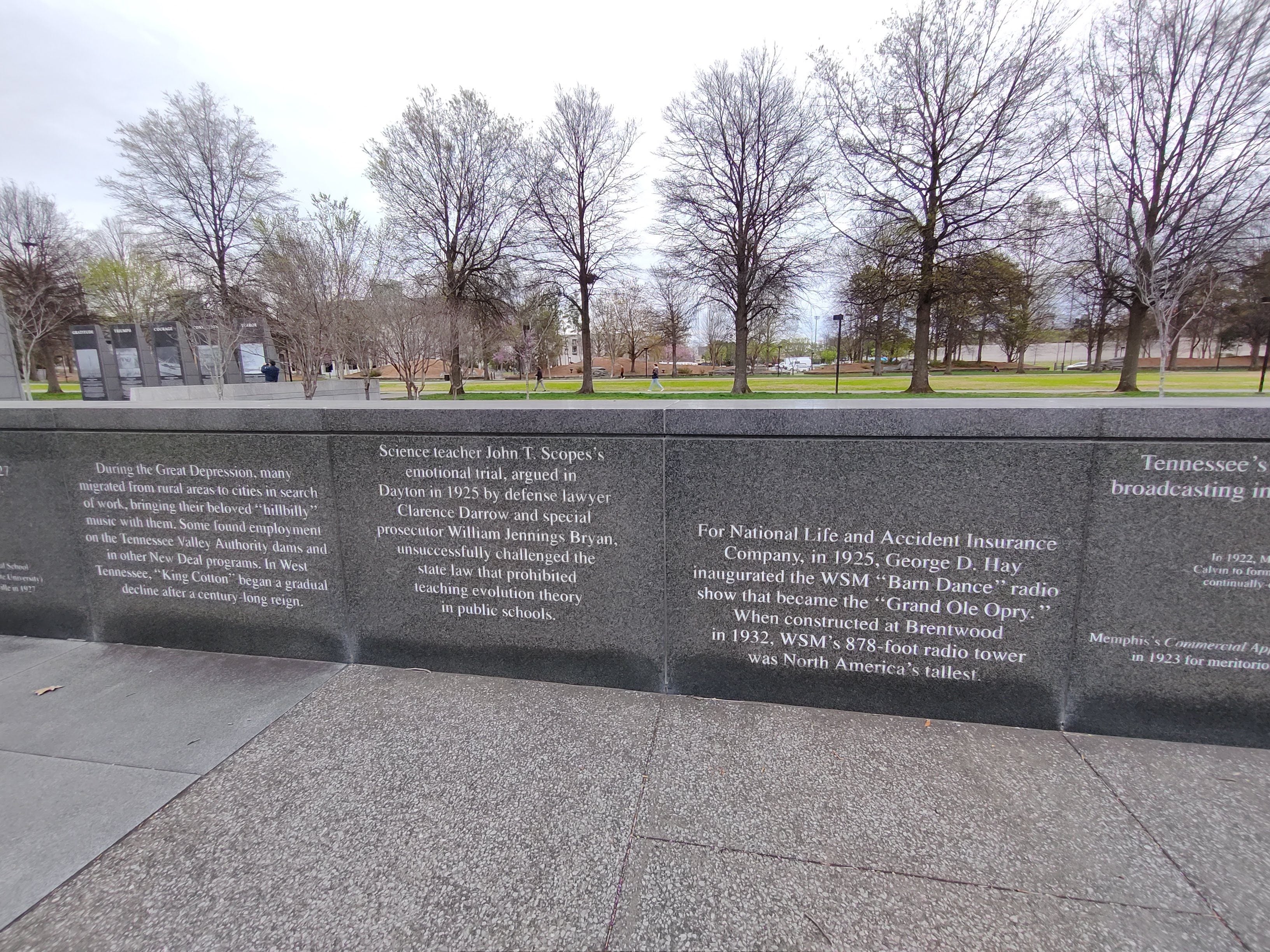 The granite history wall at Bicentennial Capitol Mall State Park