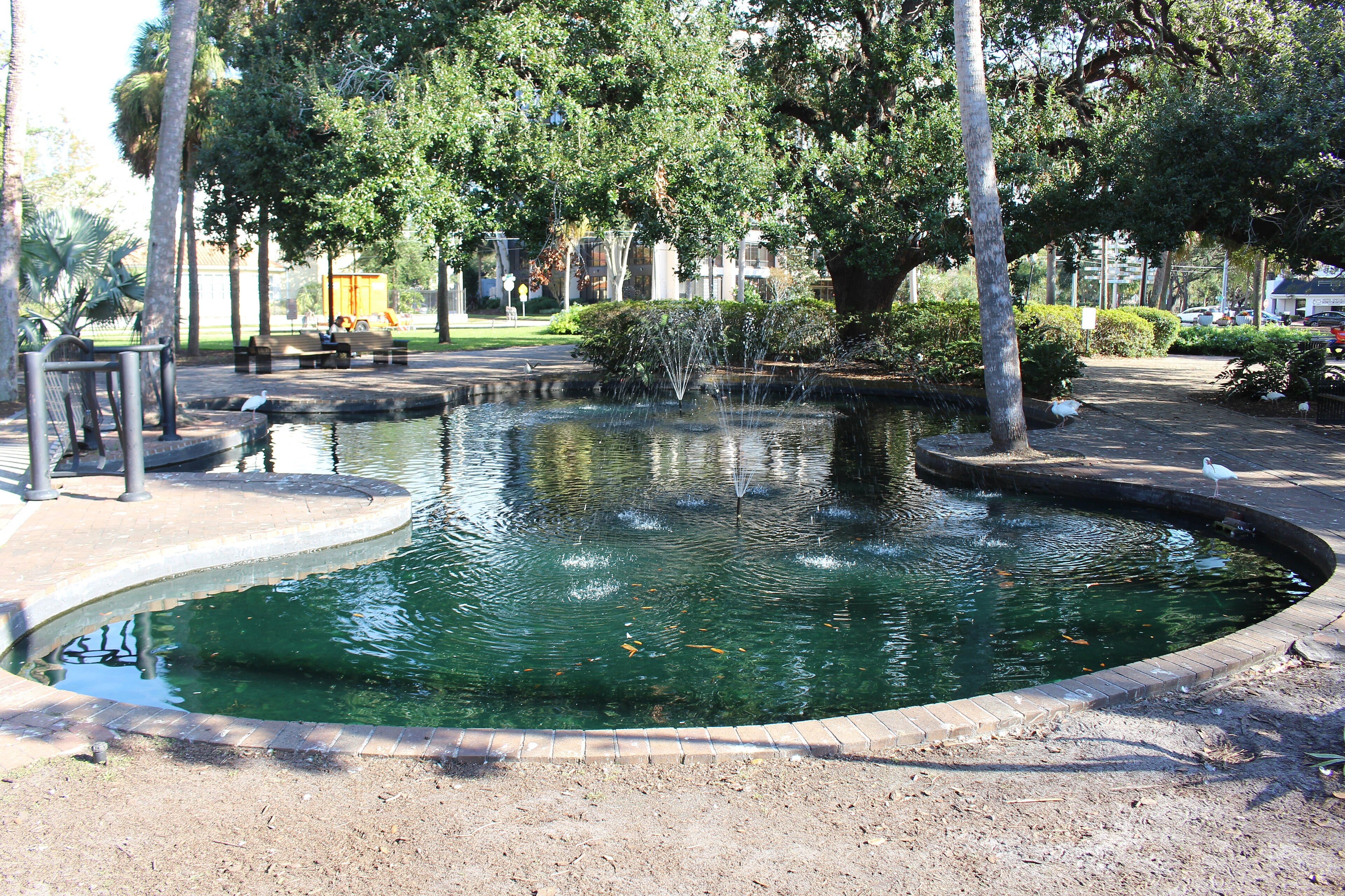 A small fountain and pond inside Lake Eola Park, downtown Orlando