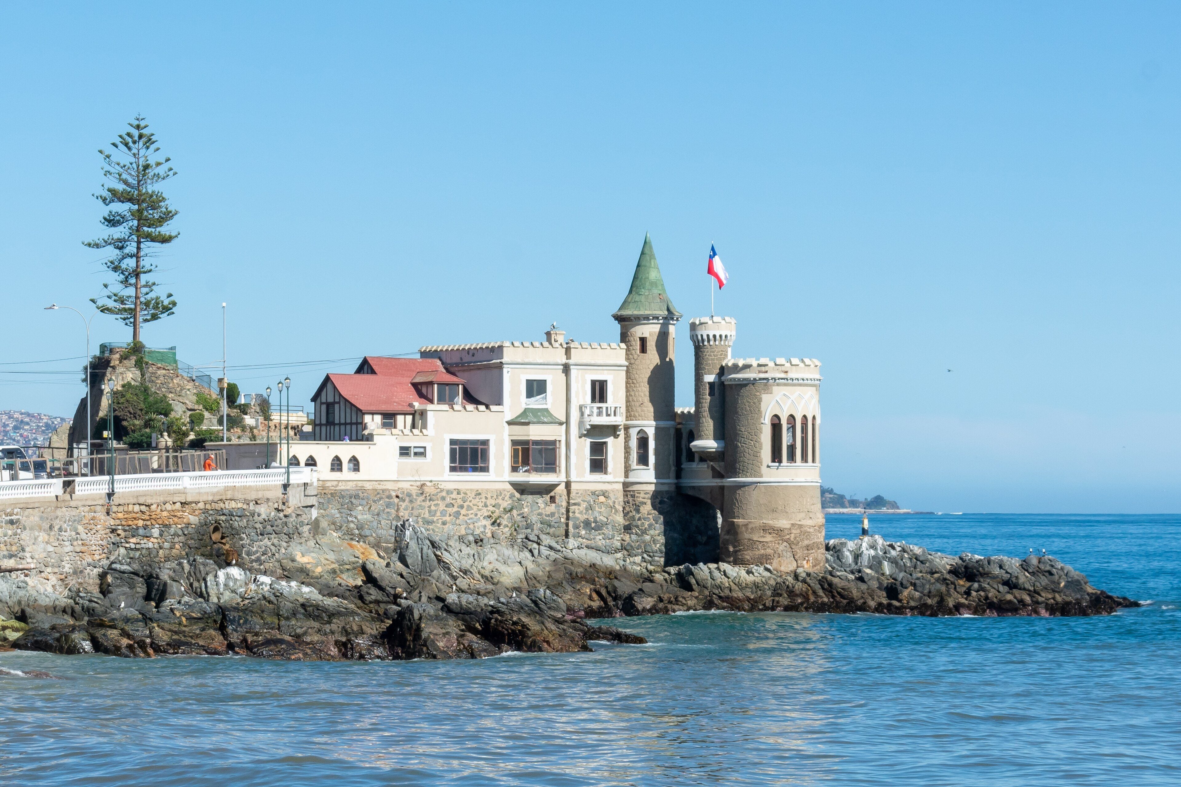 Castillo Wulff on the Viña del Mar shore