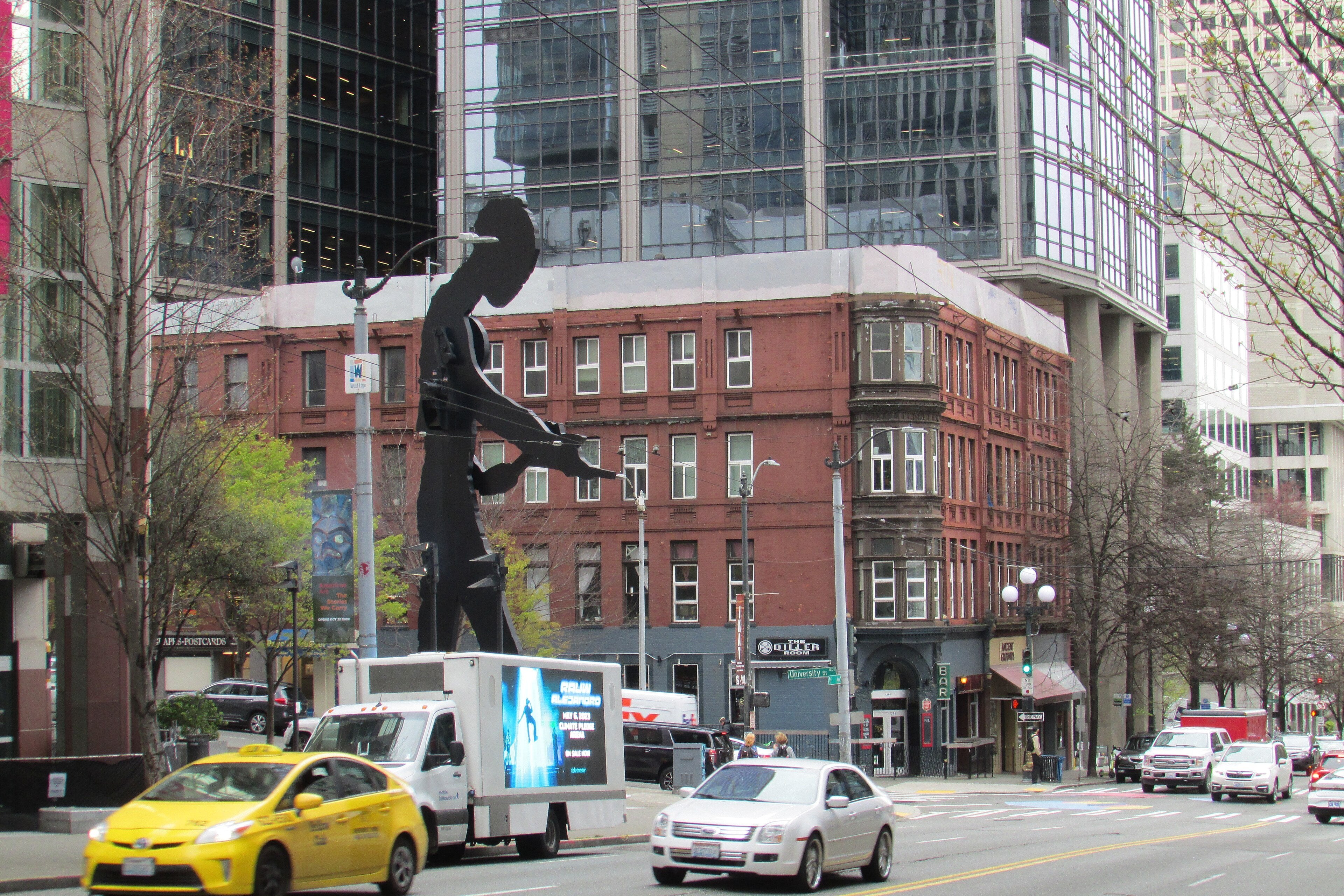Hammering Man at the Seattle Art Museum