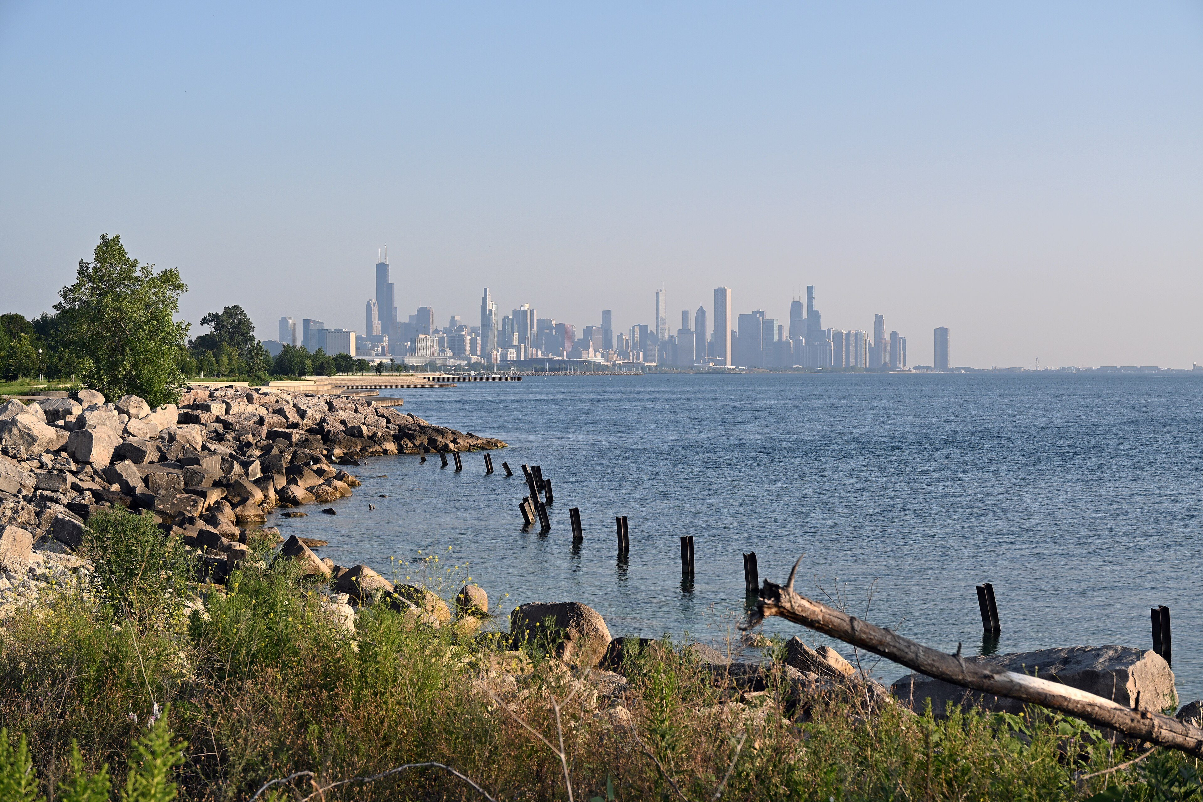 The downtown Chicago skyline across Lake Michigan from the Lakefront Trail