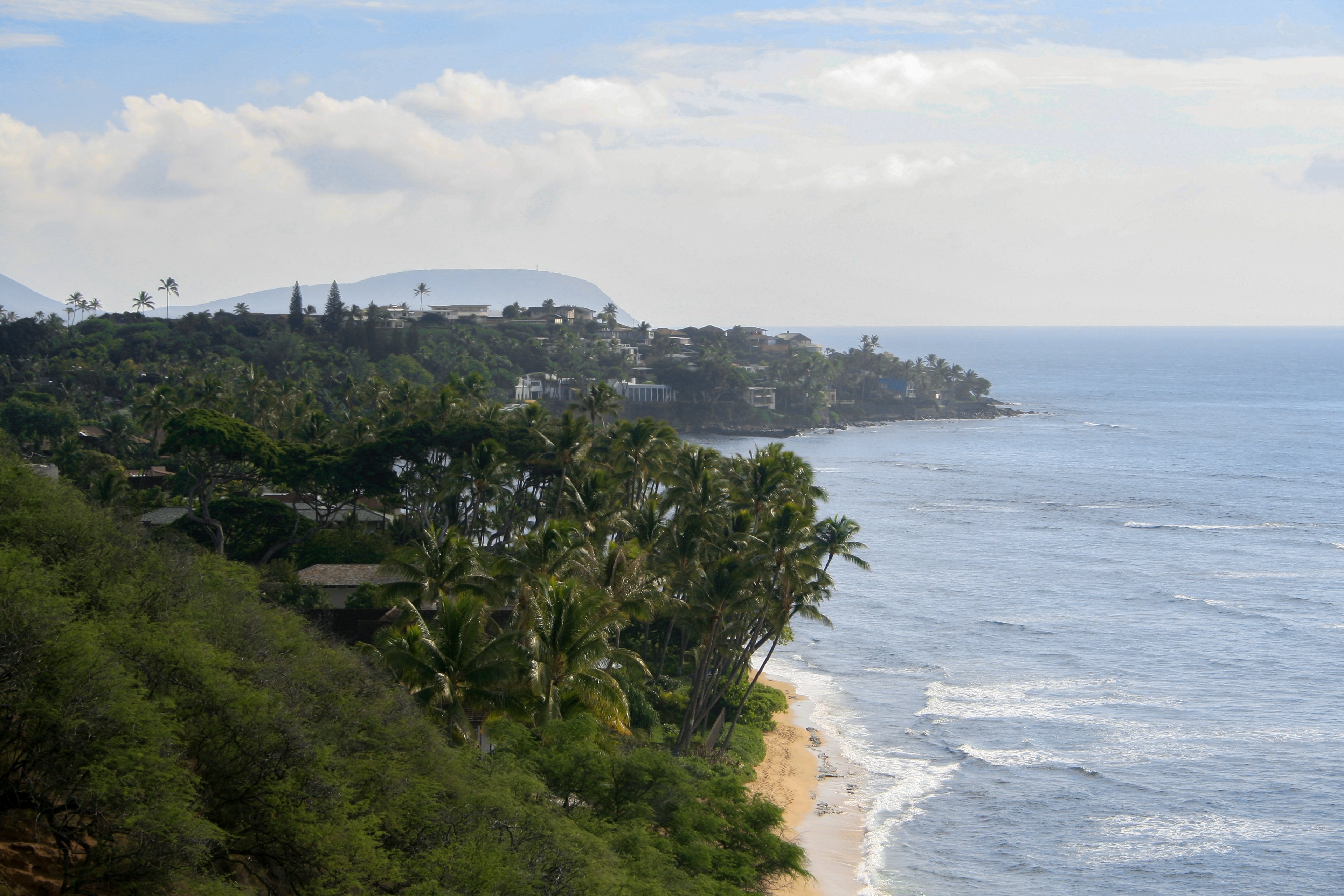 The coastline at Sunset Beach on the North Shore
