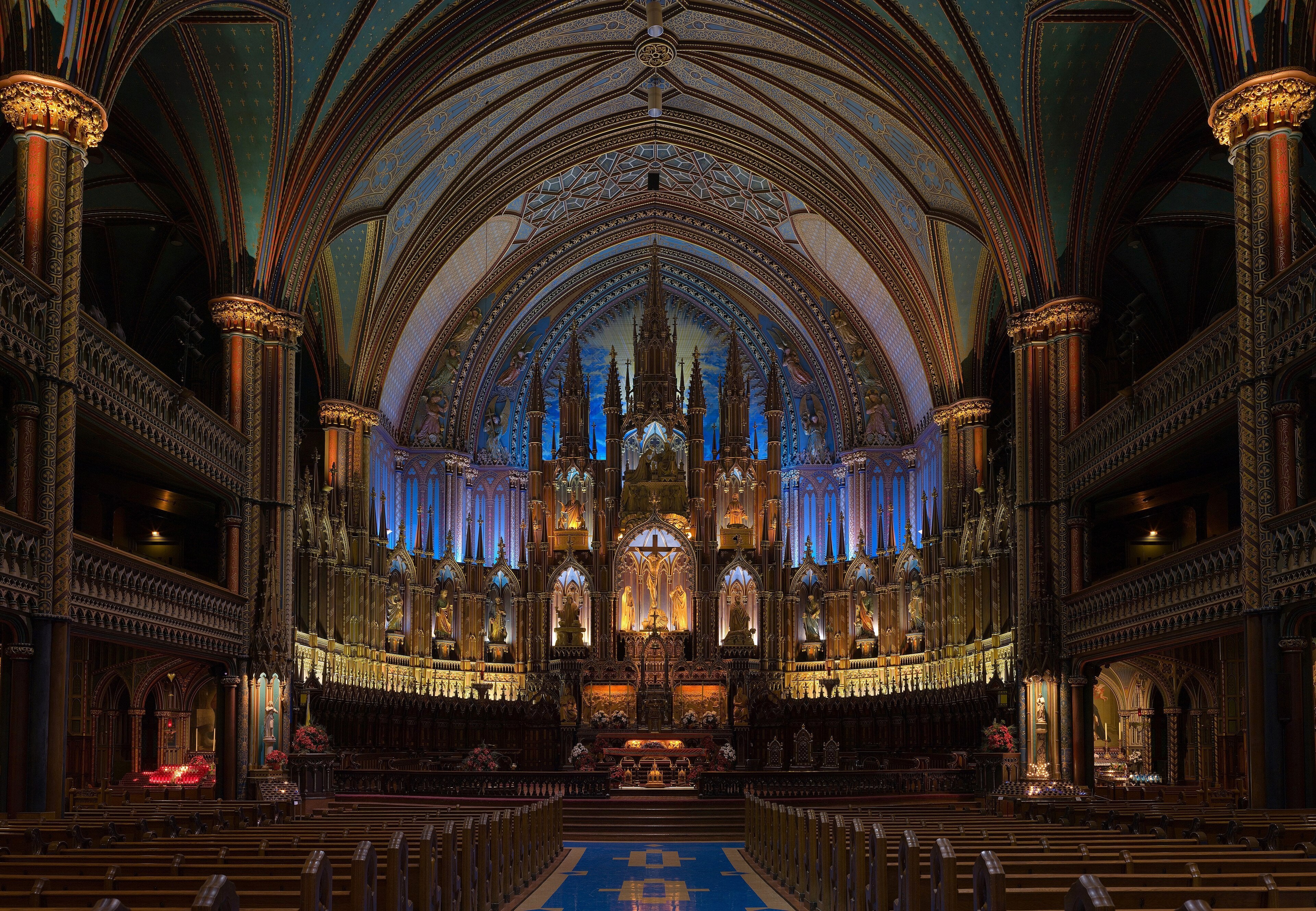 Inside Notre-Dame Basilica