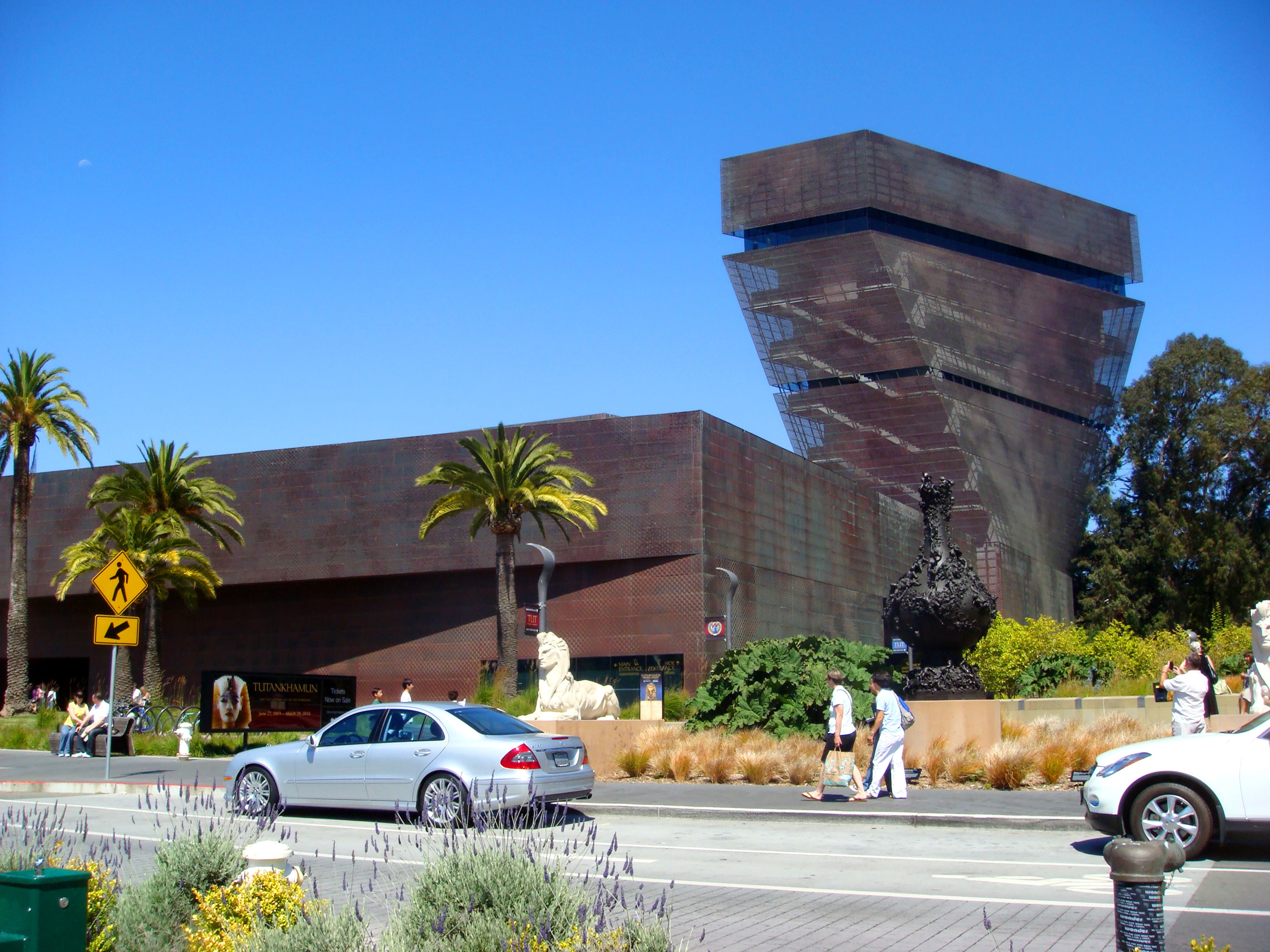 de Young Museum copper facade in Golden Gate Park